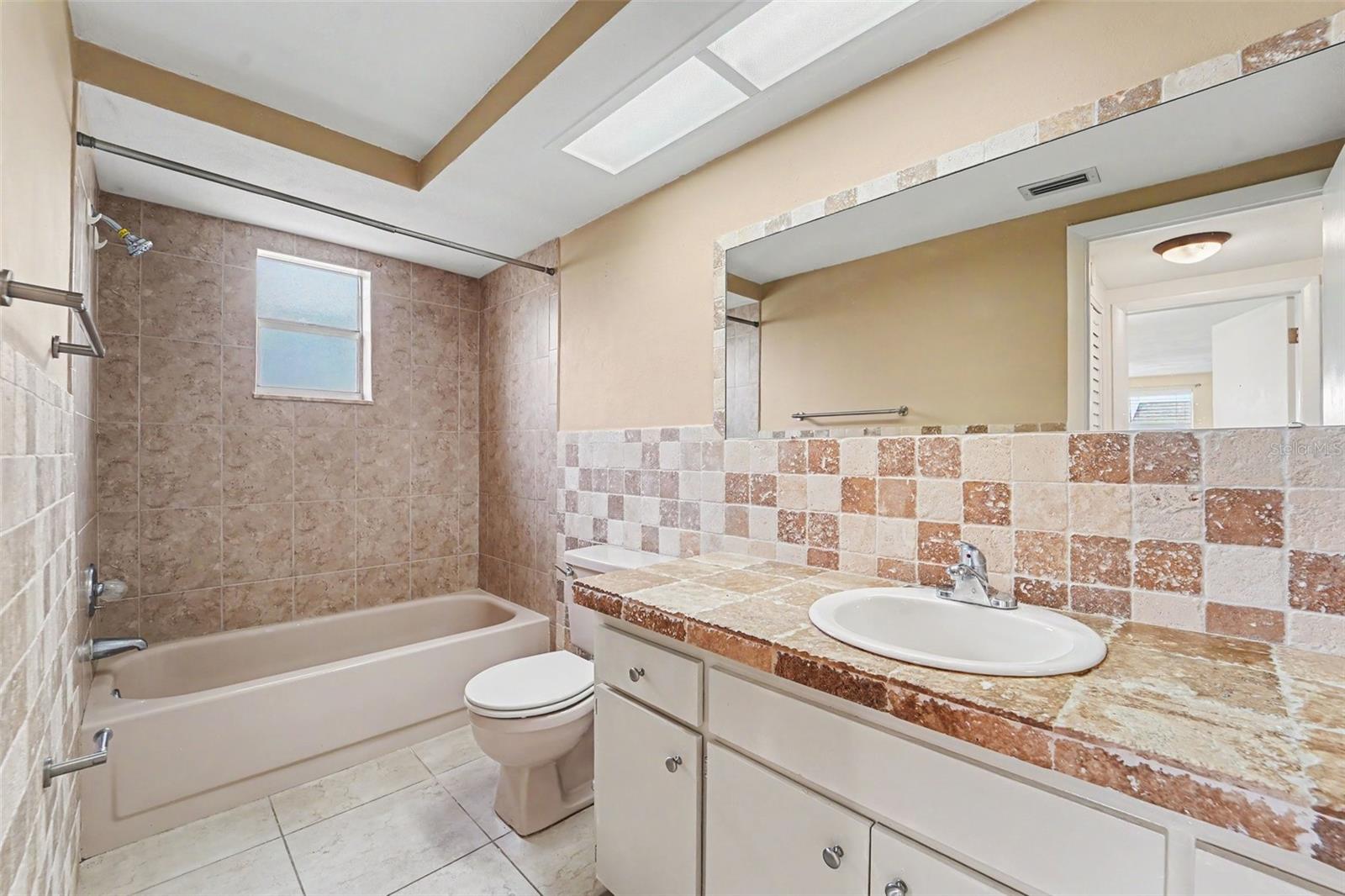 PARK LAKE ESTATES - Residential