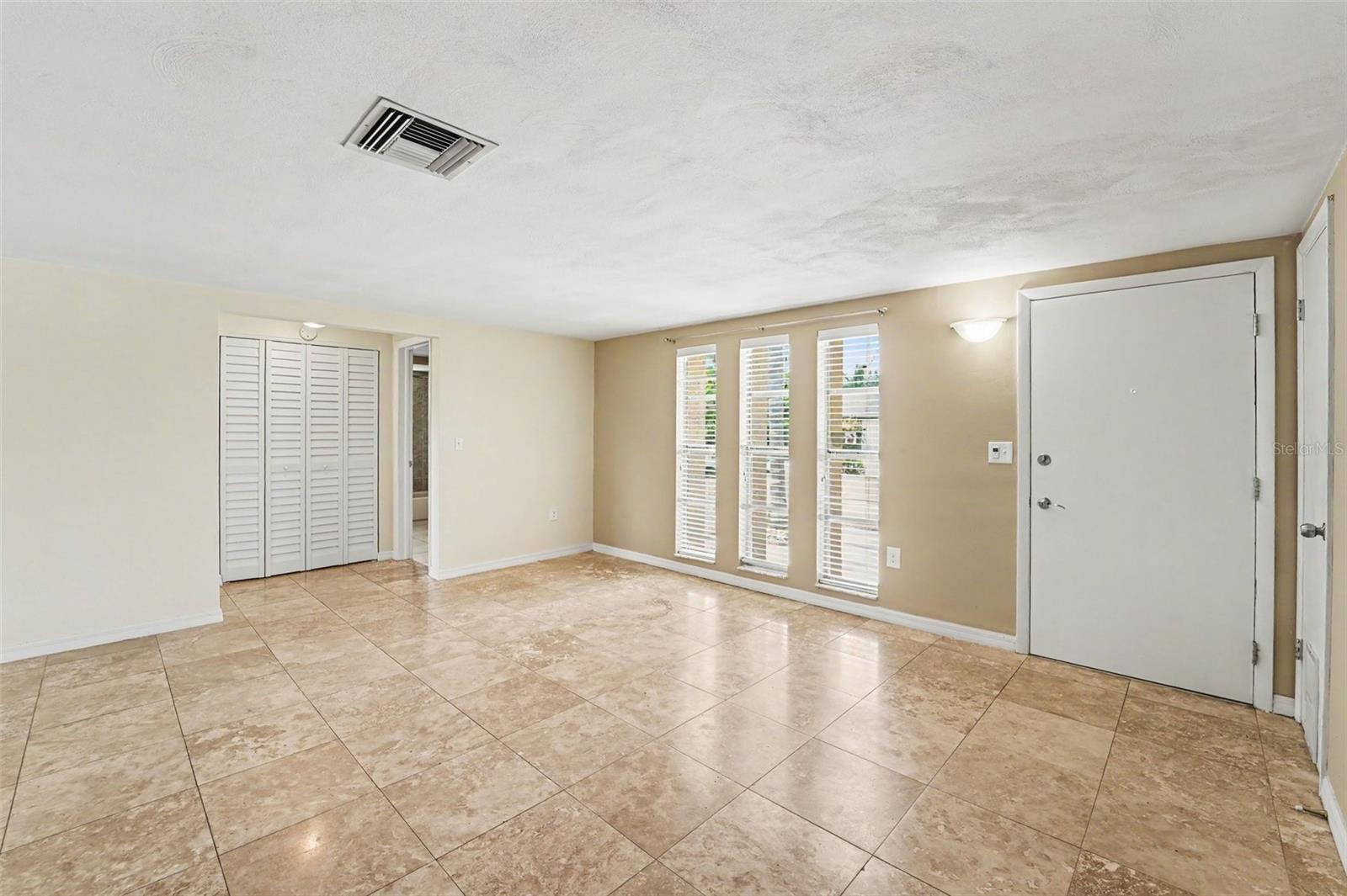 PARK LAKE ESTATES - Residential