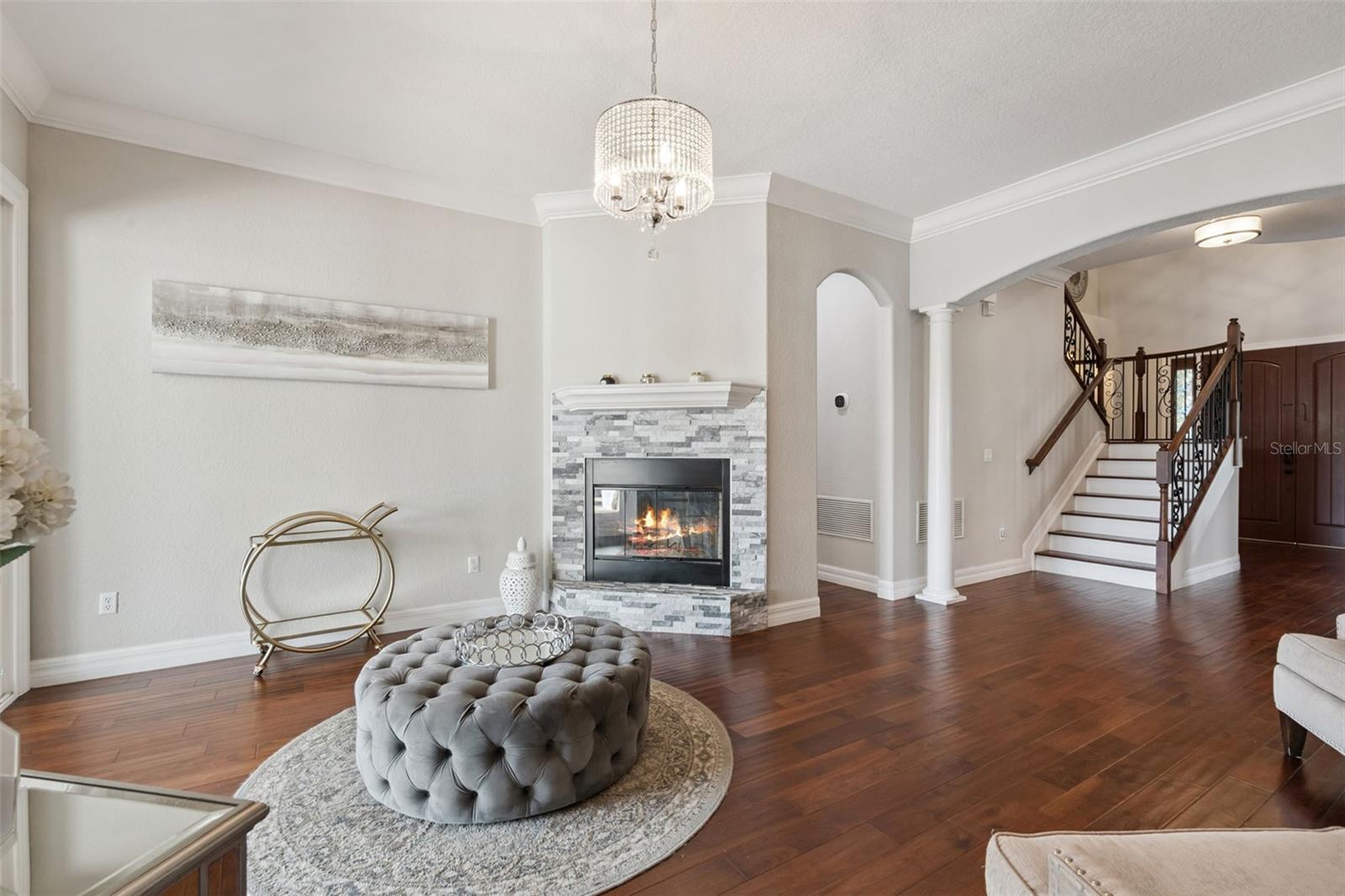 BRONSONS LNDGS F & M - Residential