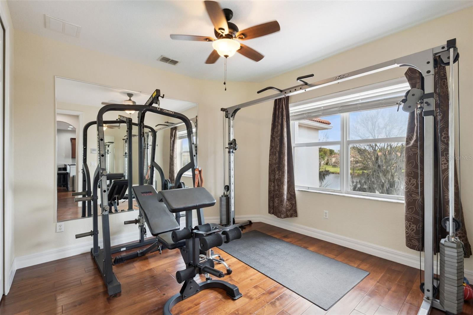 BRONSONS LNDGS F & M - Residential