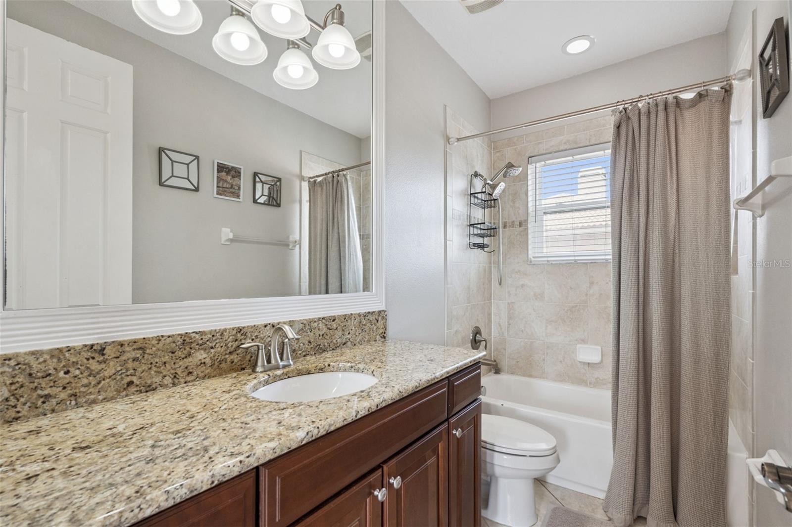 BRONSONS LNDGS F & M - Residential