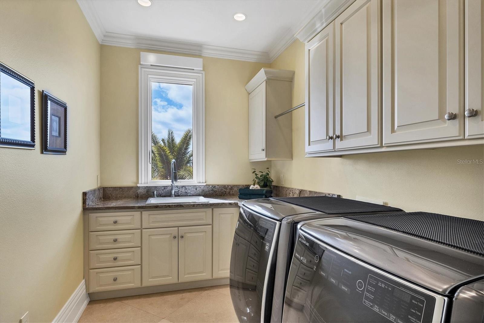 CASEY KEY - Residential