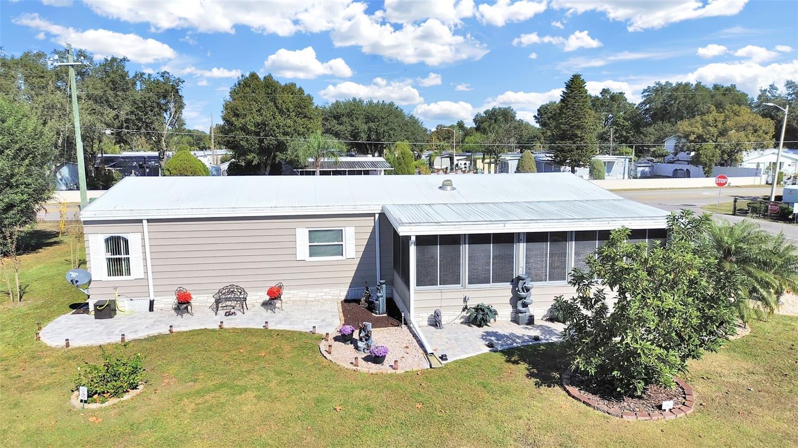 FOXWOOD LAKE ESTATES - Residential