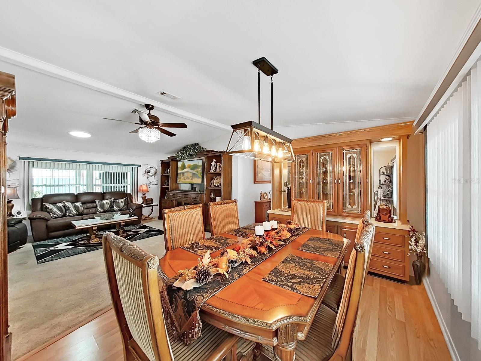 FOXWOOD LAKE ESTATES - Residential