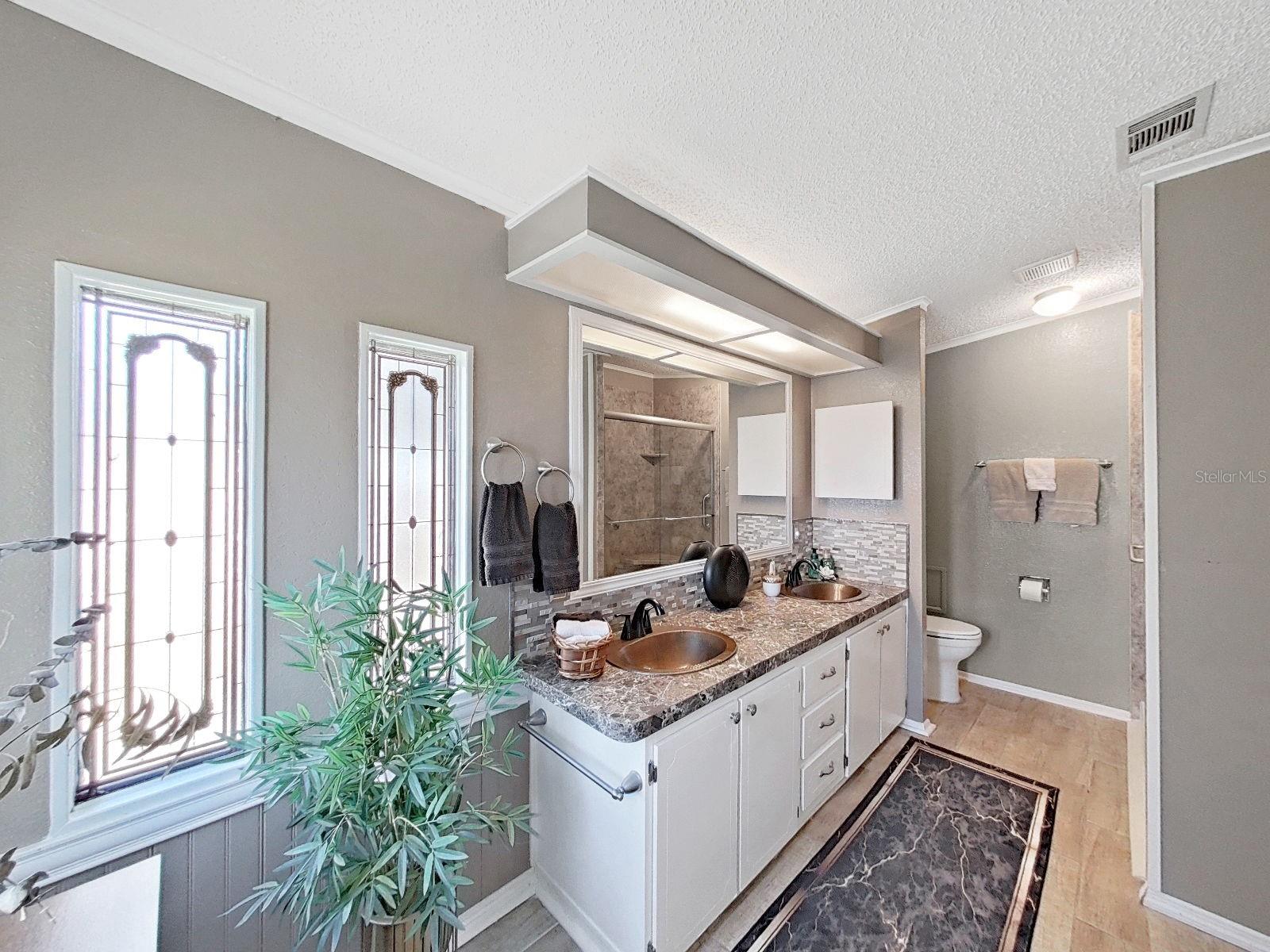 FOXWOOD LAKE ESTATES - Residential