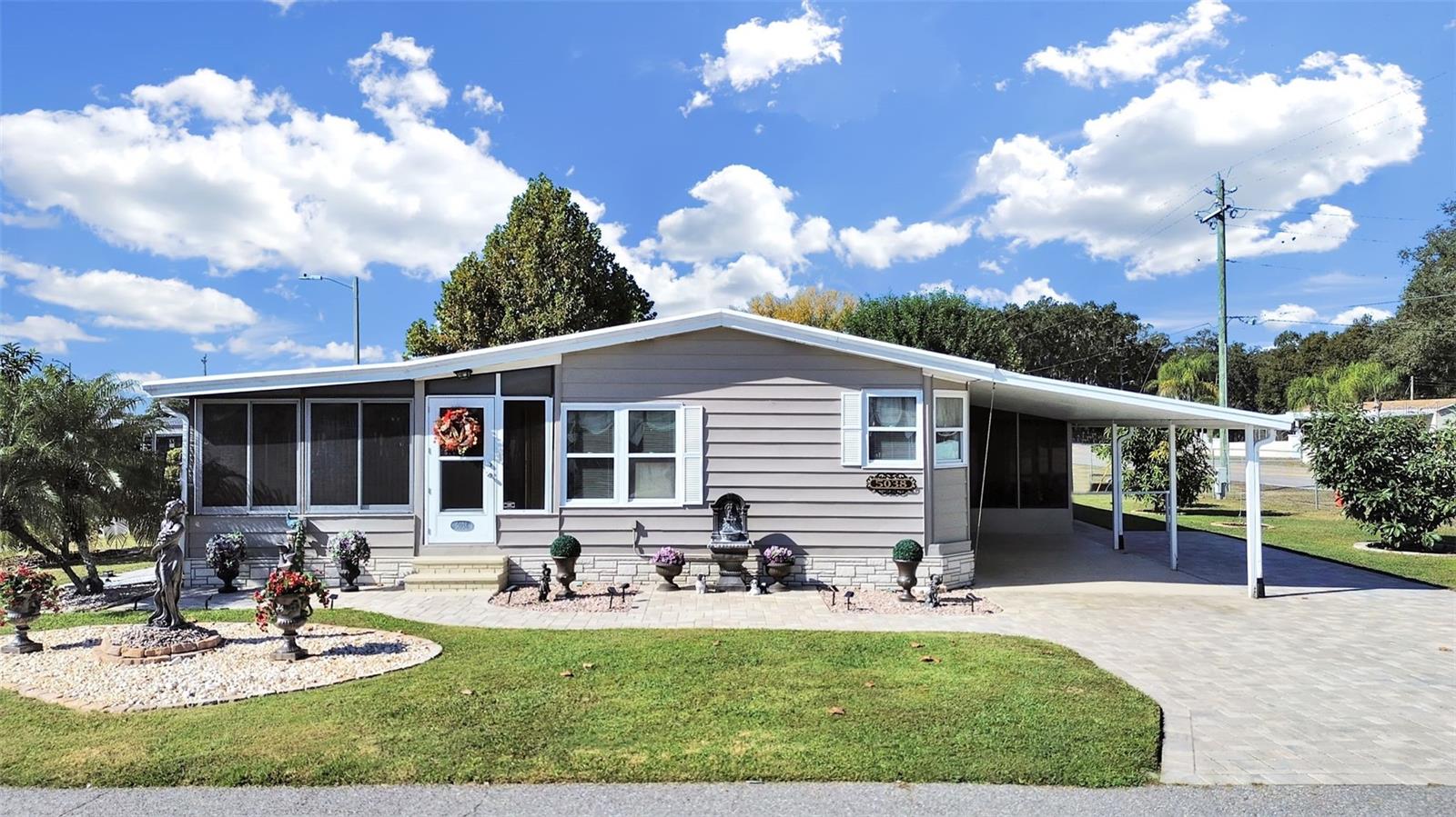 FOXWOOD LAKE ESTATES - Residential