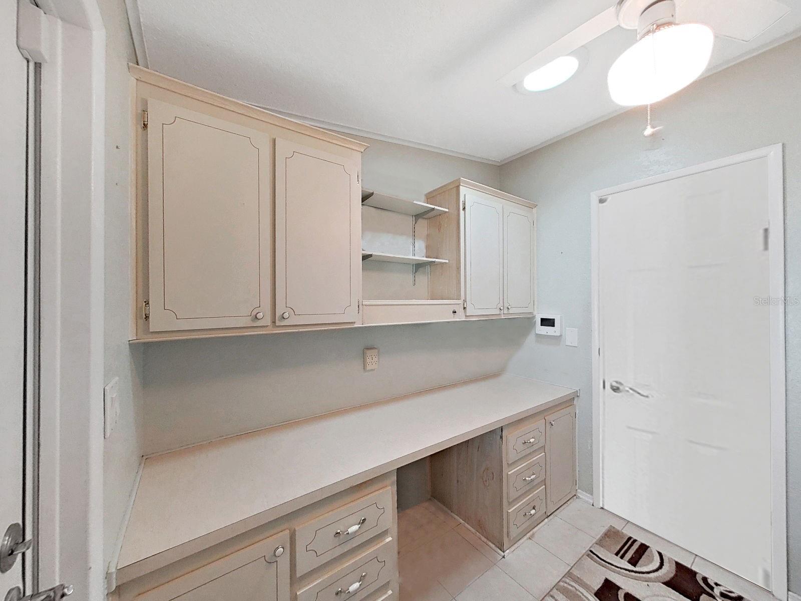 FOXWOOD LAKE ESTATES - Residential