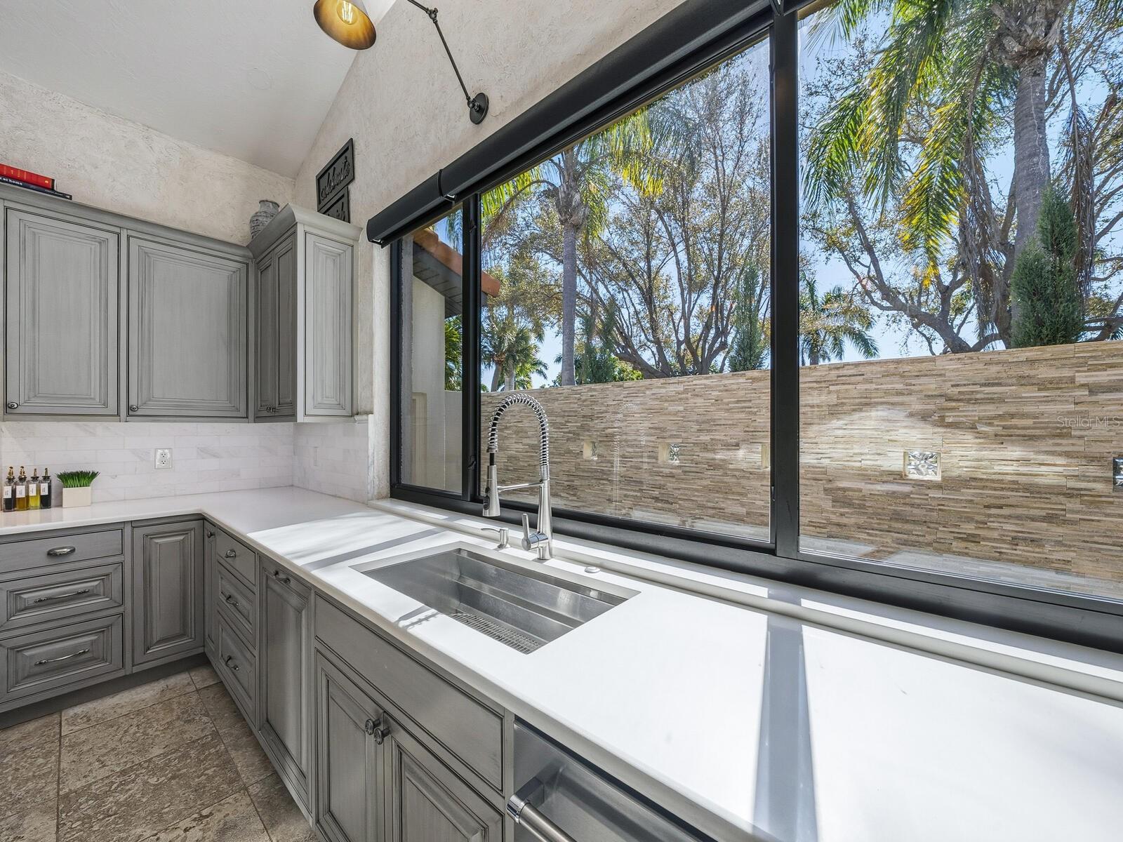 BIRD KEY SUB - Residential