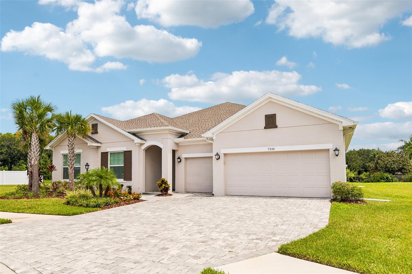 7510 ASHBROOKE PINE LOOP