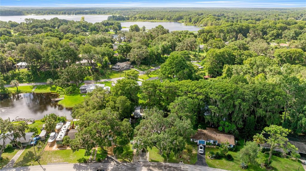 Photo of 1885 S Westlake Drive, Inverness, FL 34450 (MLS # G5099854)