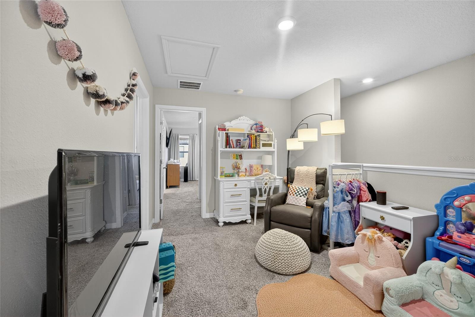 PRAIRIE MDWS - Residential