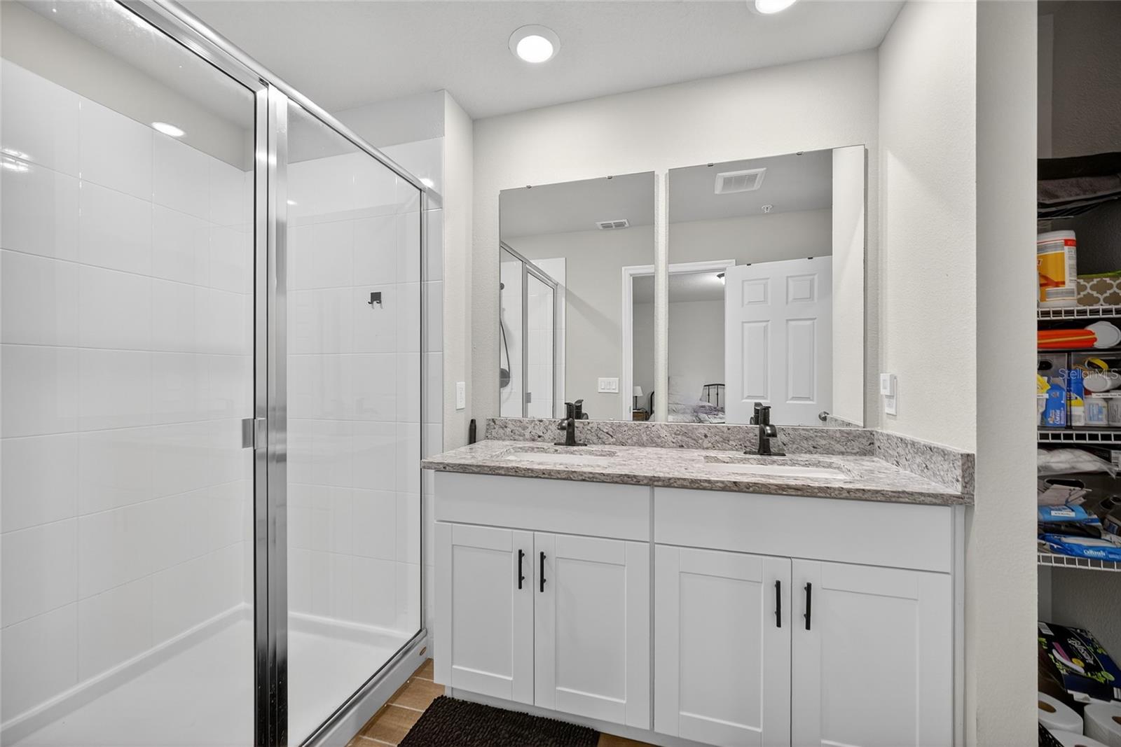 PRAIRIE MDWS - Residential