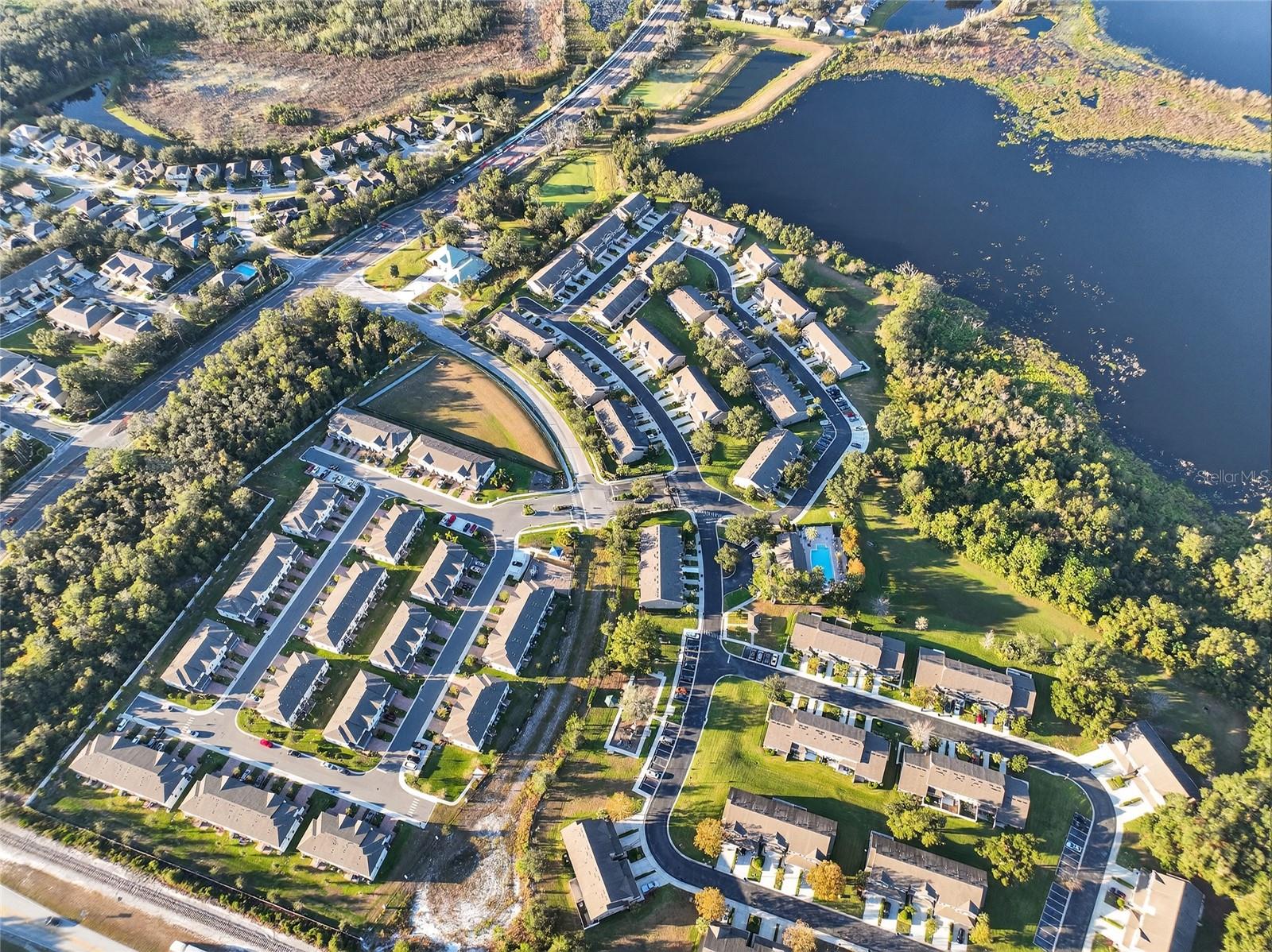 PRAIRIE MDWS - Residential