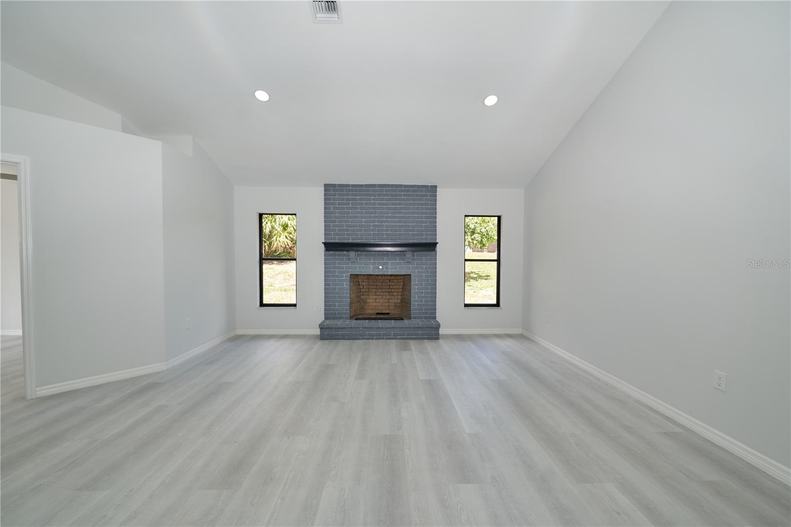 EUSTIS RIDGEVIEW AT EAST CROOKED LAKE ADD 02 - Residential