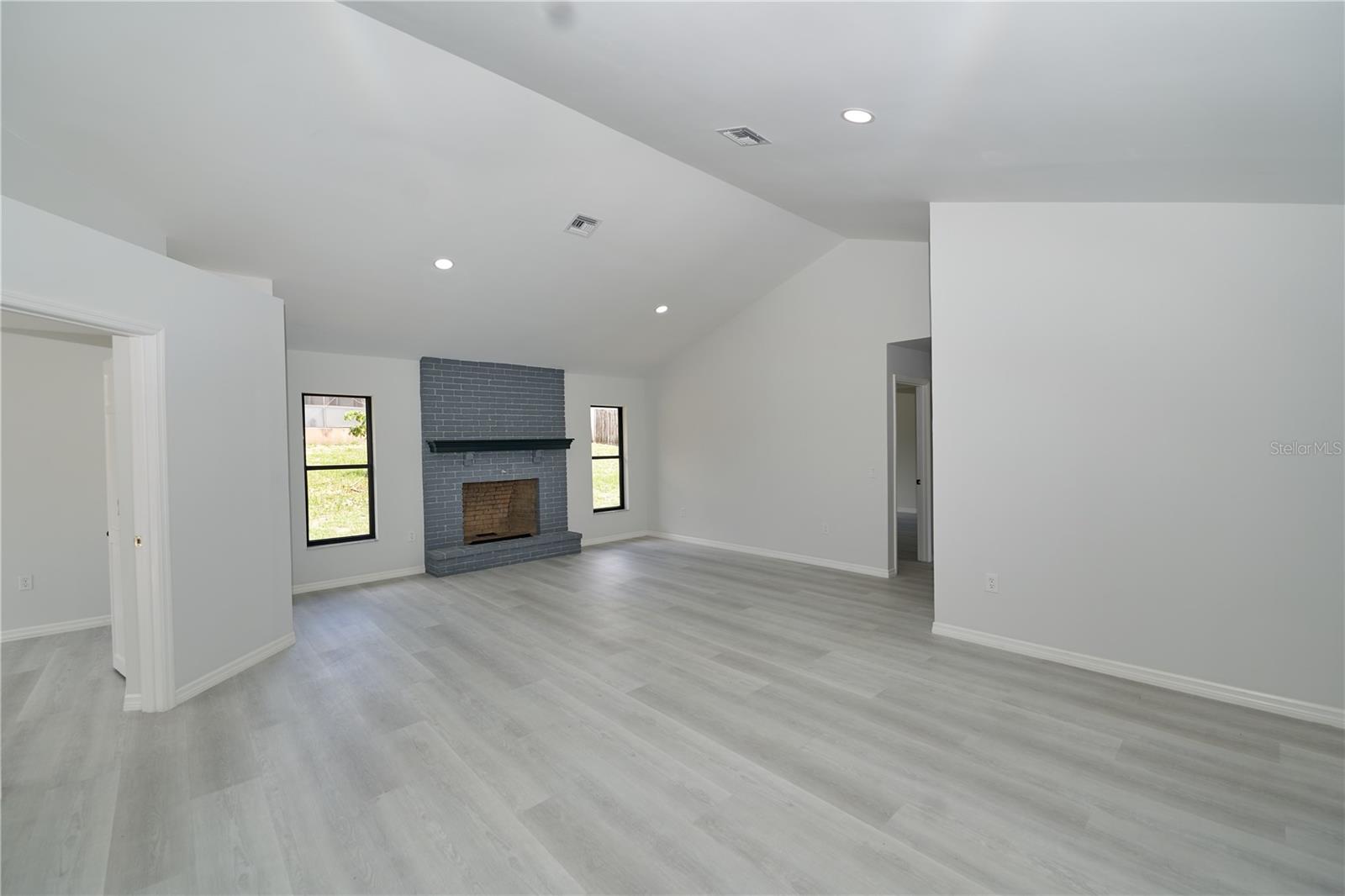 EUSTIS RIDGEVIEW AT EAST CROOKED LAKE ADD 02 - Residential