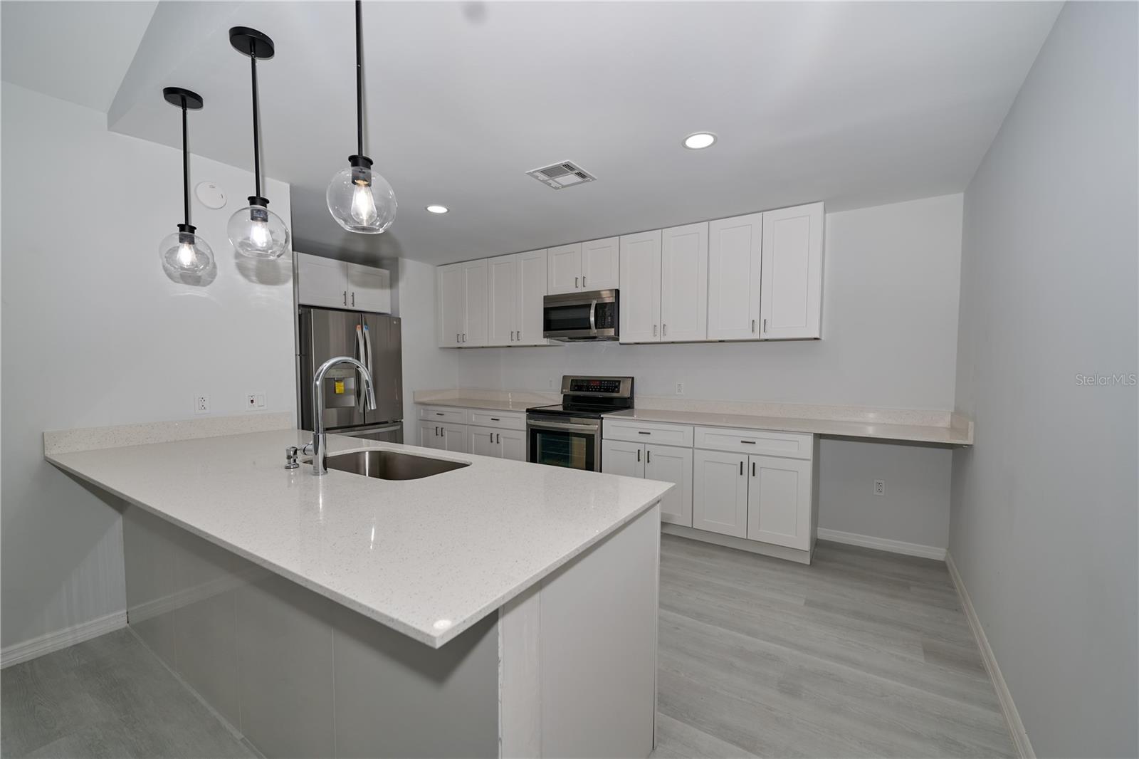 EUSTIS RIDGEVIEW AT EAST CROOKED LAKE ADD 02 - Residential