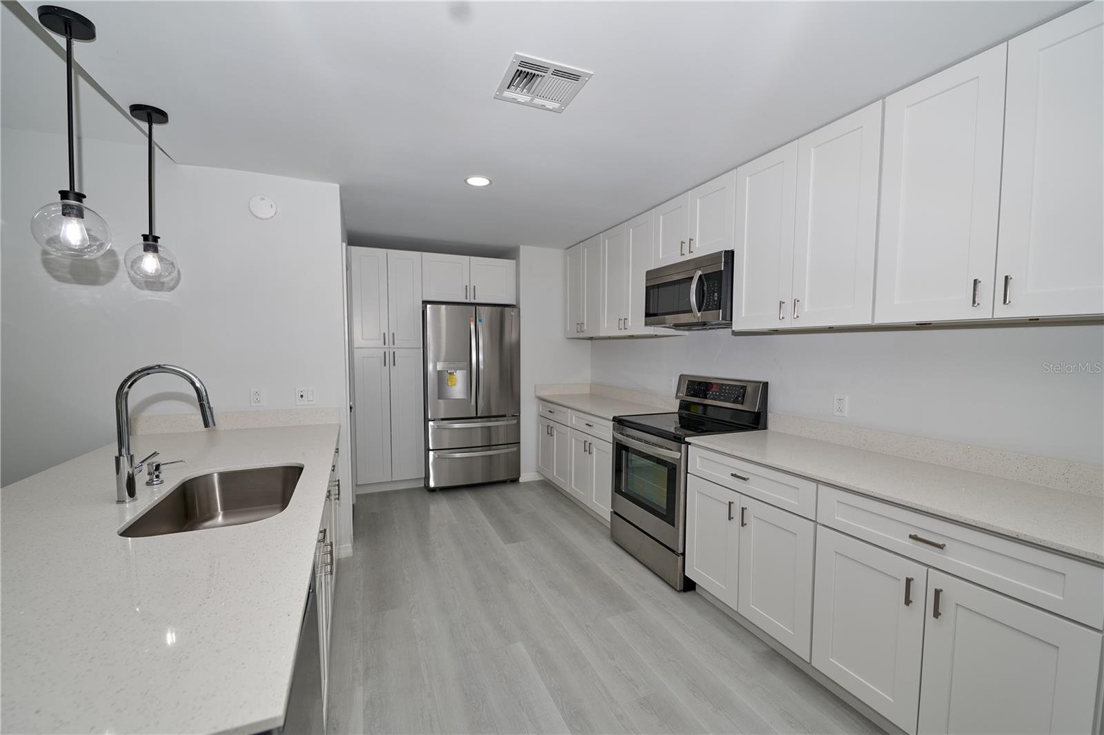 EUSTIS RIDGEVIEW AT EAST CROOKED LAKE ADD 02 - Residential