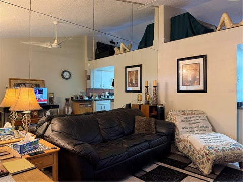 20893 Haulover Cove 6, Lutz, FL 33558