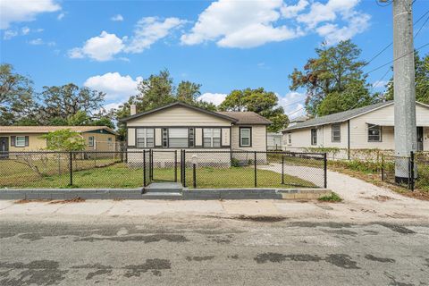 A home in TAMPA