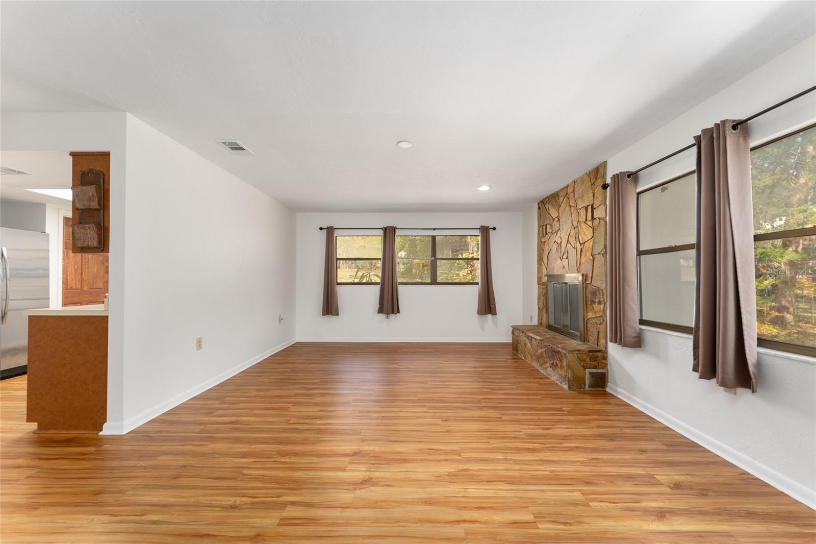 RAINBOW SPGS - Residential