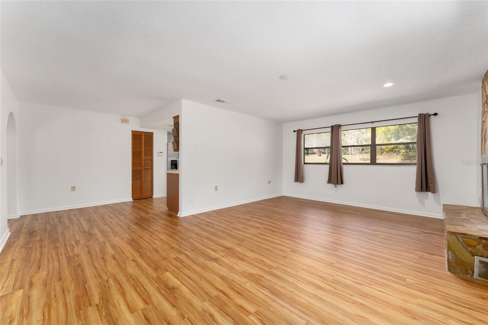 RAINBOW SPGS - Residential