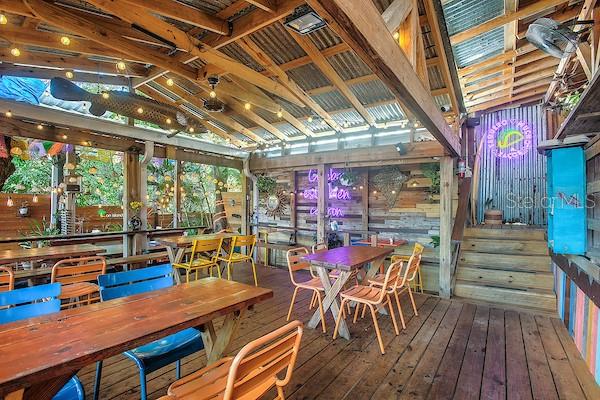 DEWEY - Commercial Sale