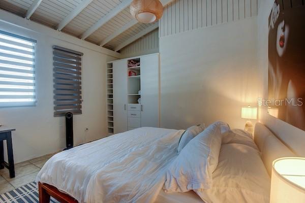 DEWEY - Commercial Sale