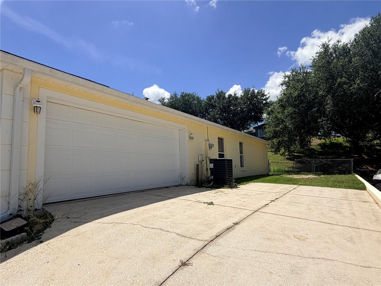 1011 SCENIC VIEW CIRCLE