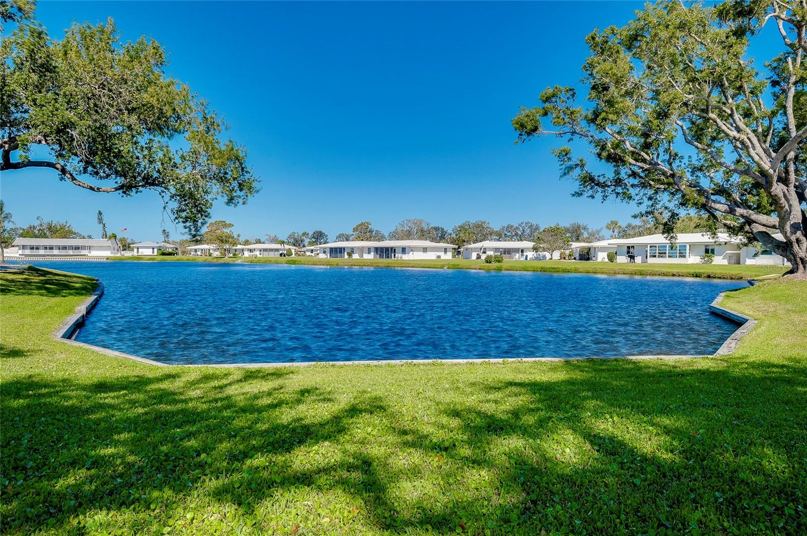 521 CIRCLEWOOD DRIVE Q11