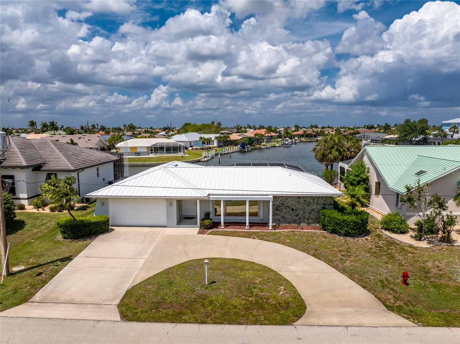 PUNTA GORDA ISLES SEC 06 - Residential
