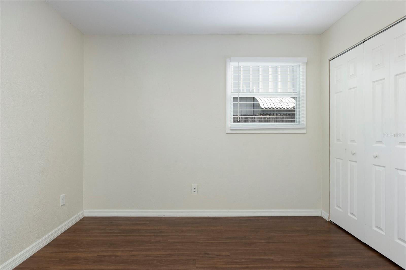 CRESTMONT - Residential