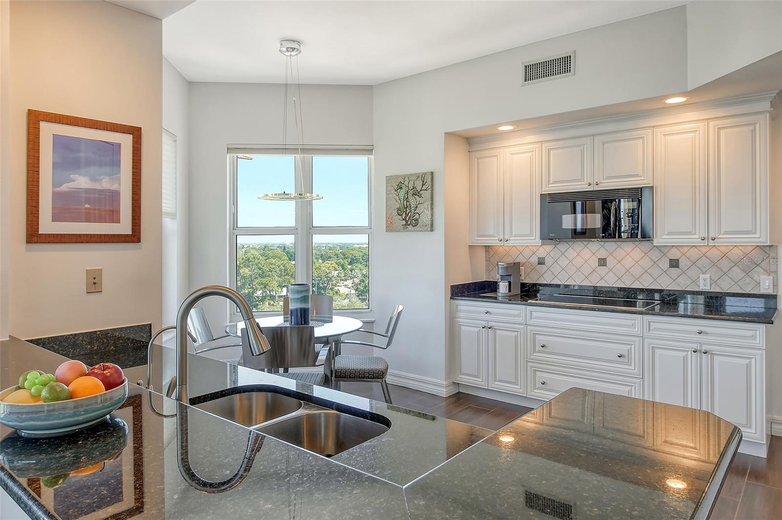 MERIDIAN AT THE OAKS PRESERVE - Residential