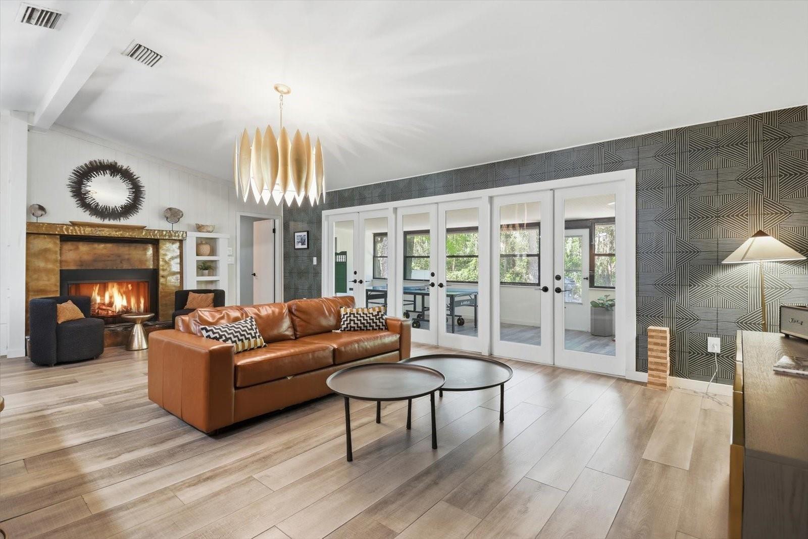 SPRING RUN ESTATES - Residential