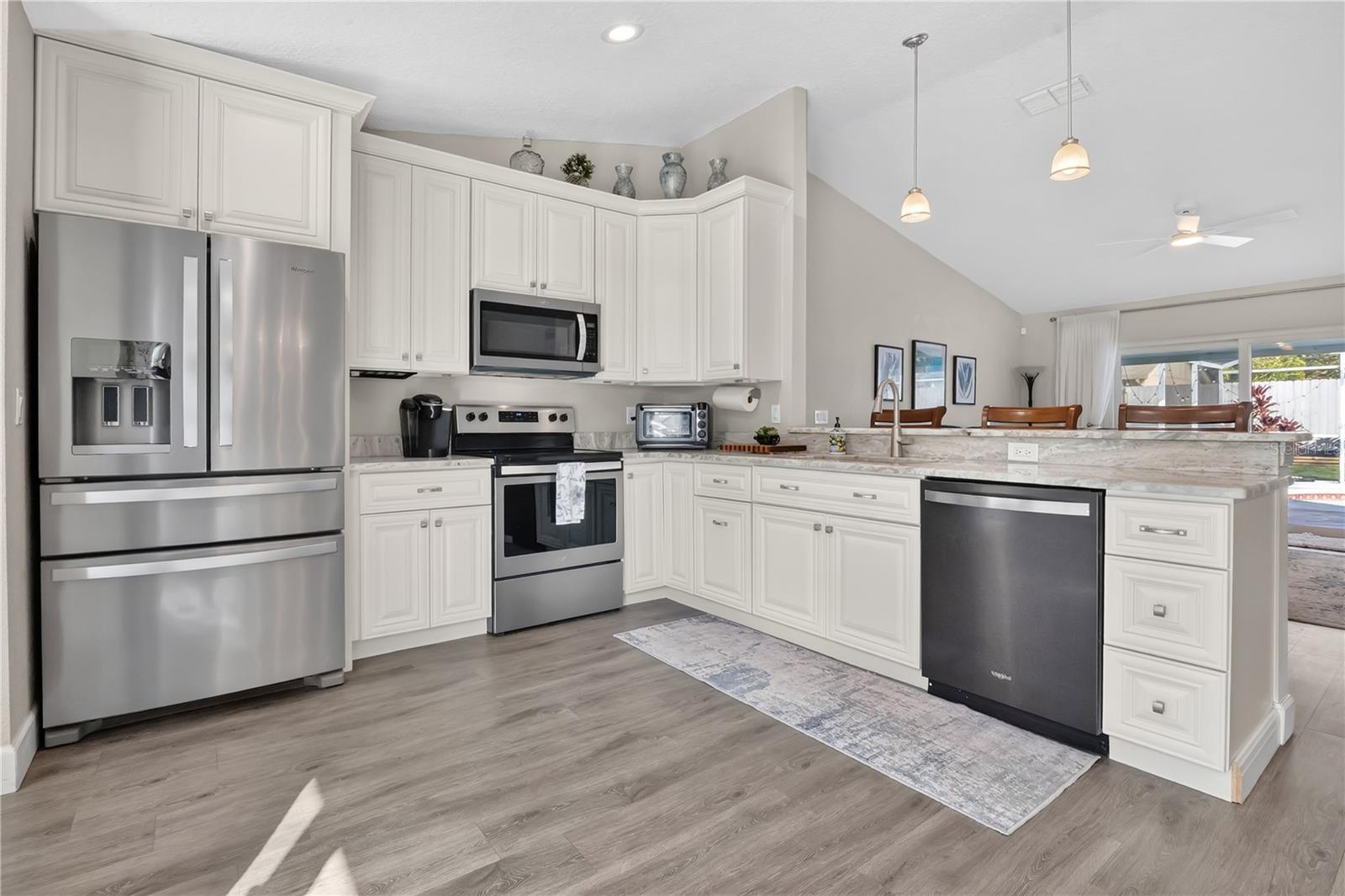 SILVER WOODS PH 03 - Residential