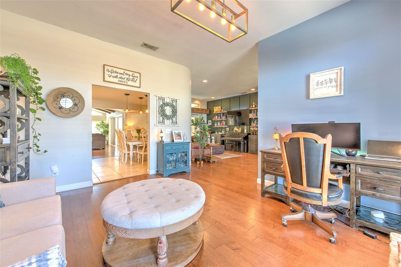 BUCKINGHAM UNIT 1 - Residential