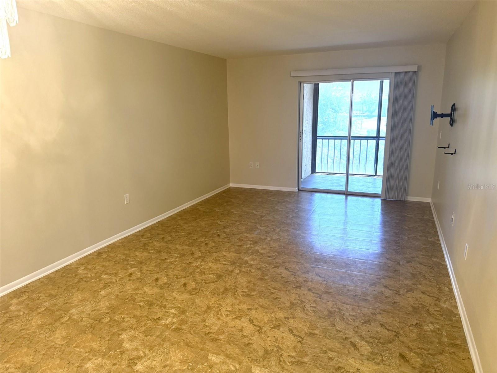 VILLA D ESTE SEC A - Residential