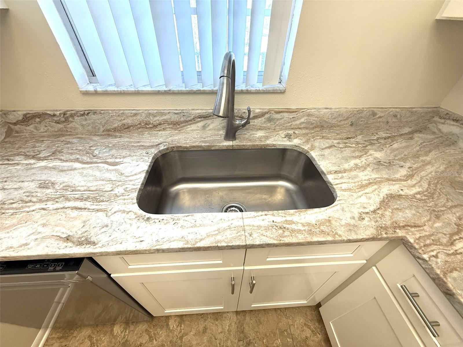 VILLA D ESTE SEC A - Residential