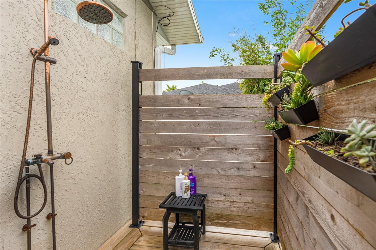 TOMOKA ESTATES UNIT 05 - Residential