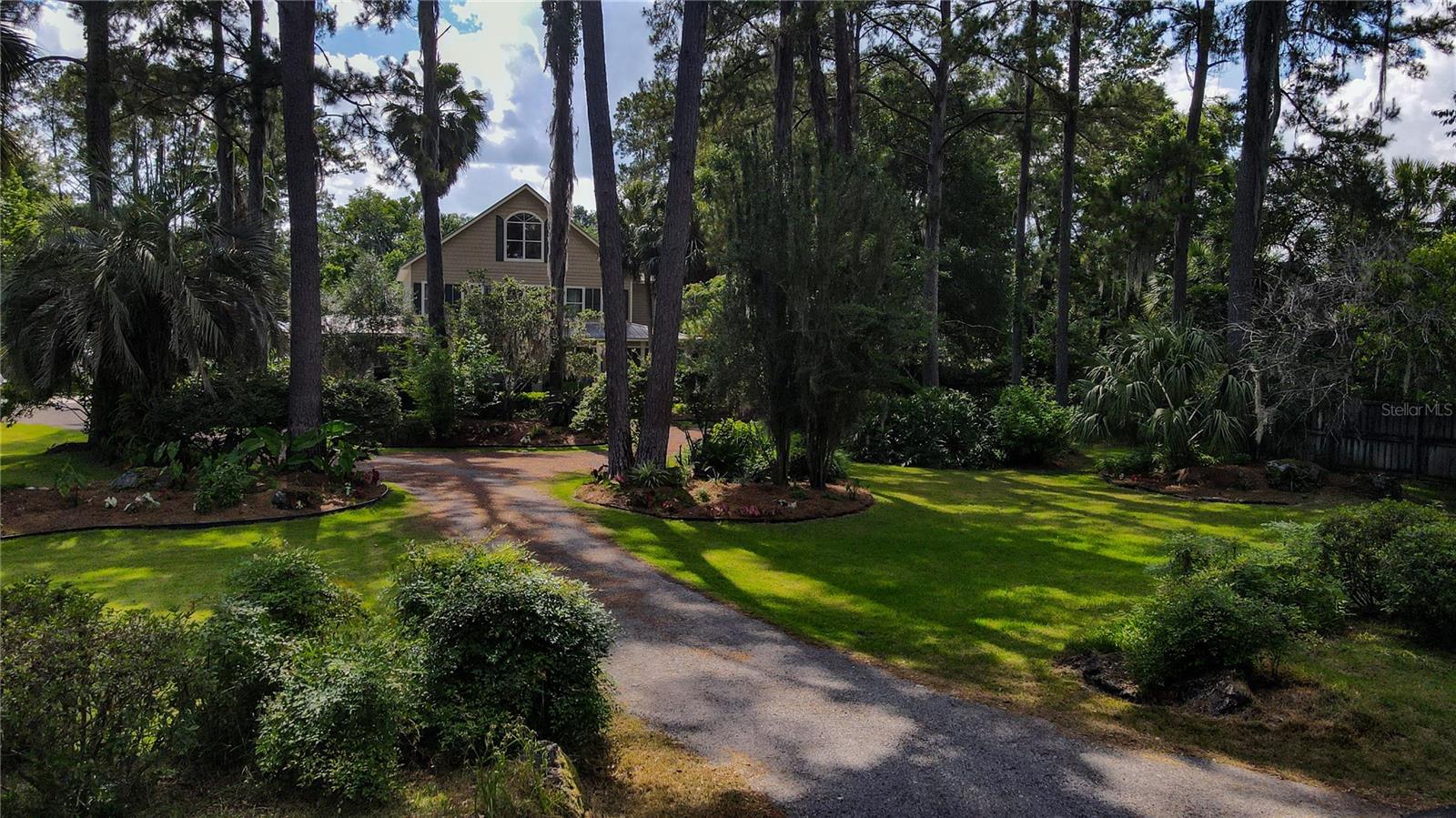NO SUBDIVISION - Residential