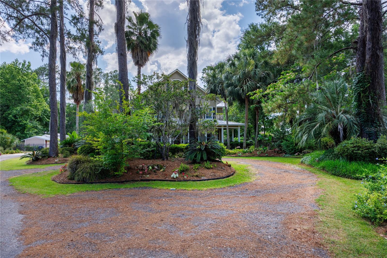NO SUBDIVISION - Residential