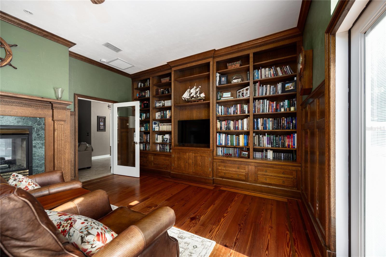 NO SUBDIVISION - Residential