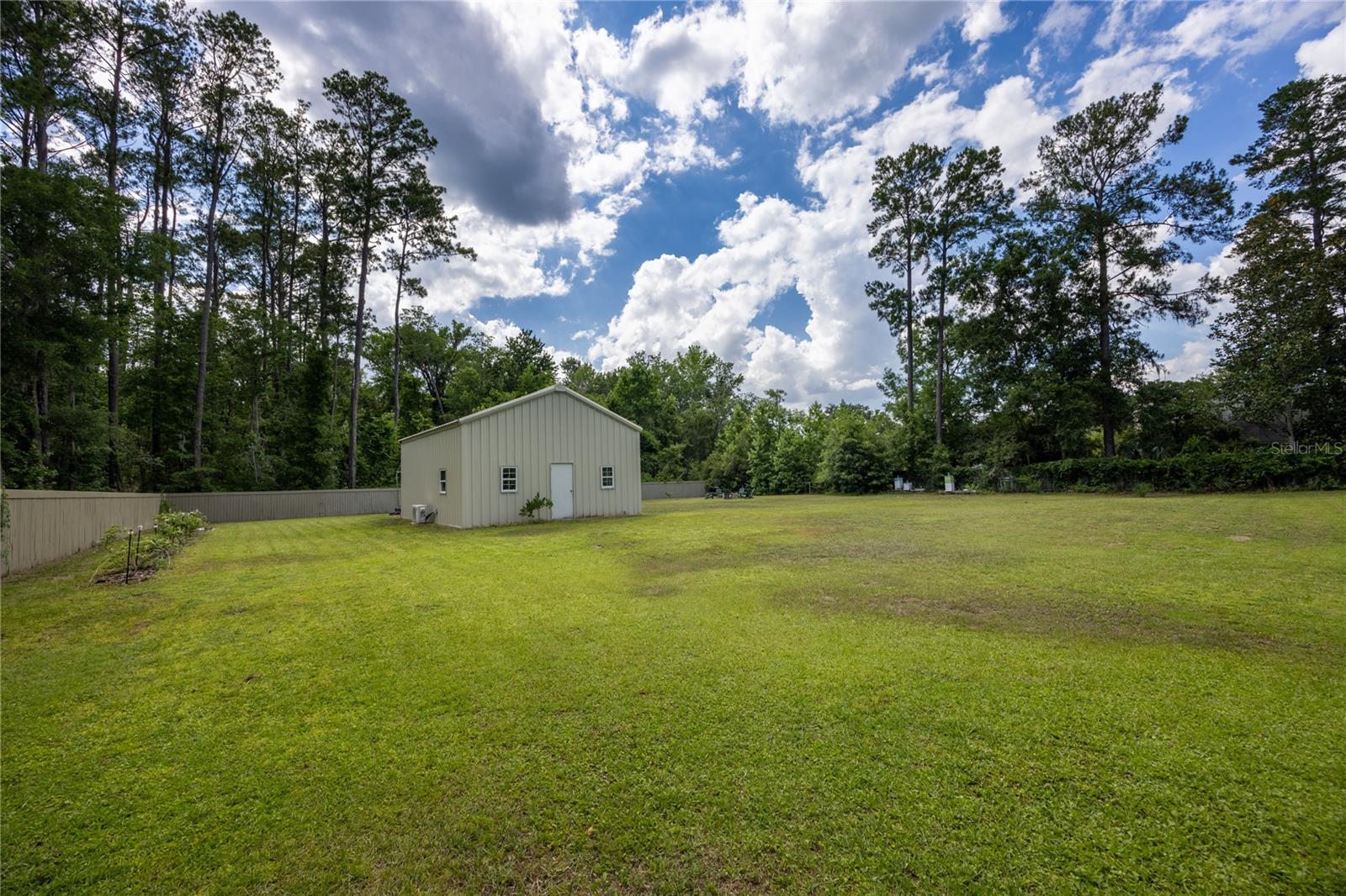 NO SUBDIVISION - Residential