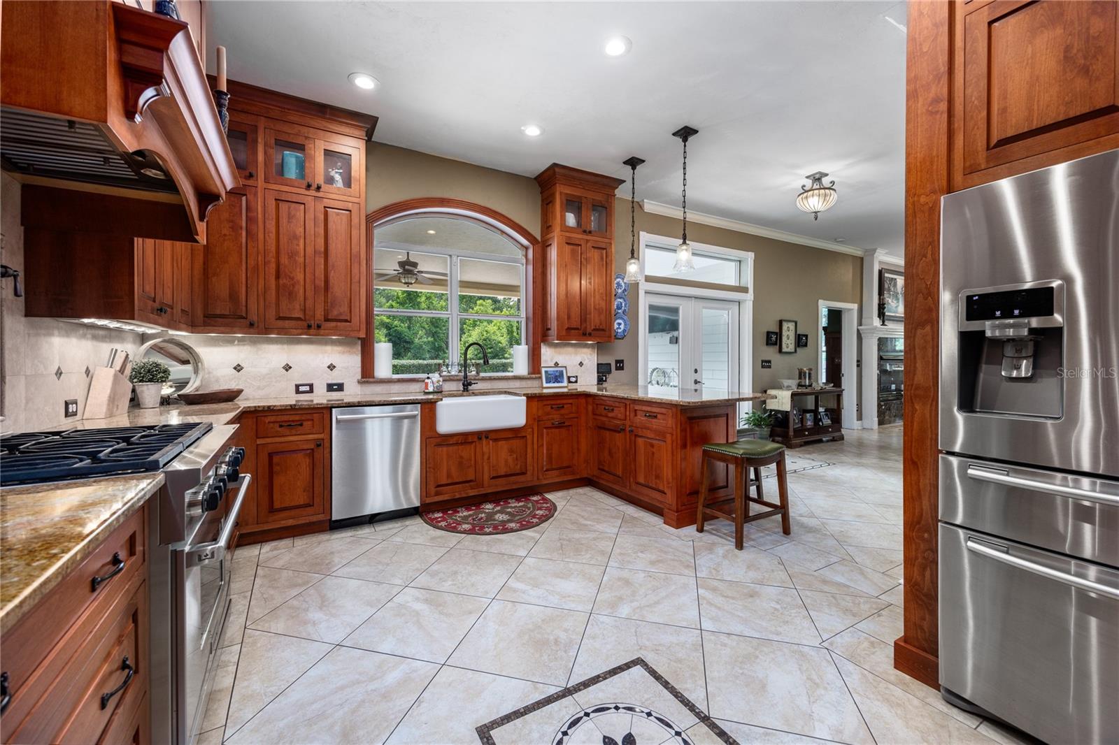 NO SUBDIVISION - Residential