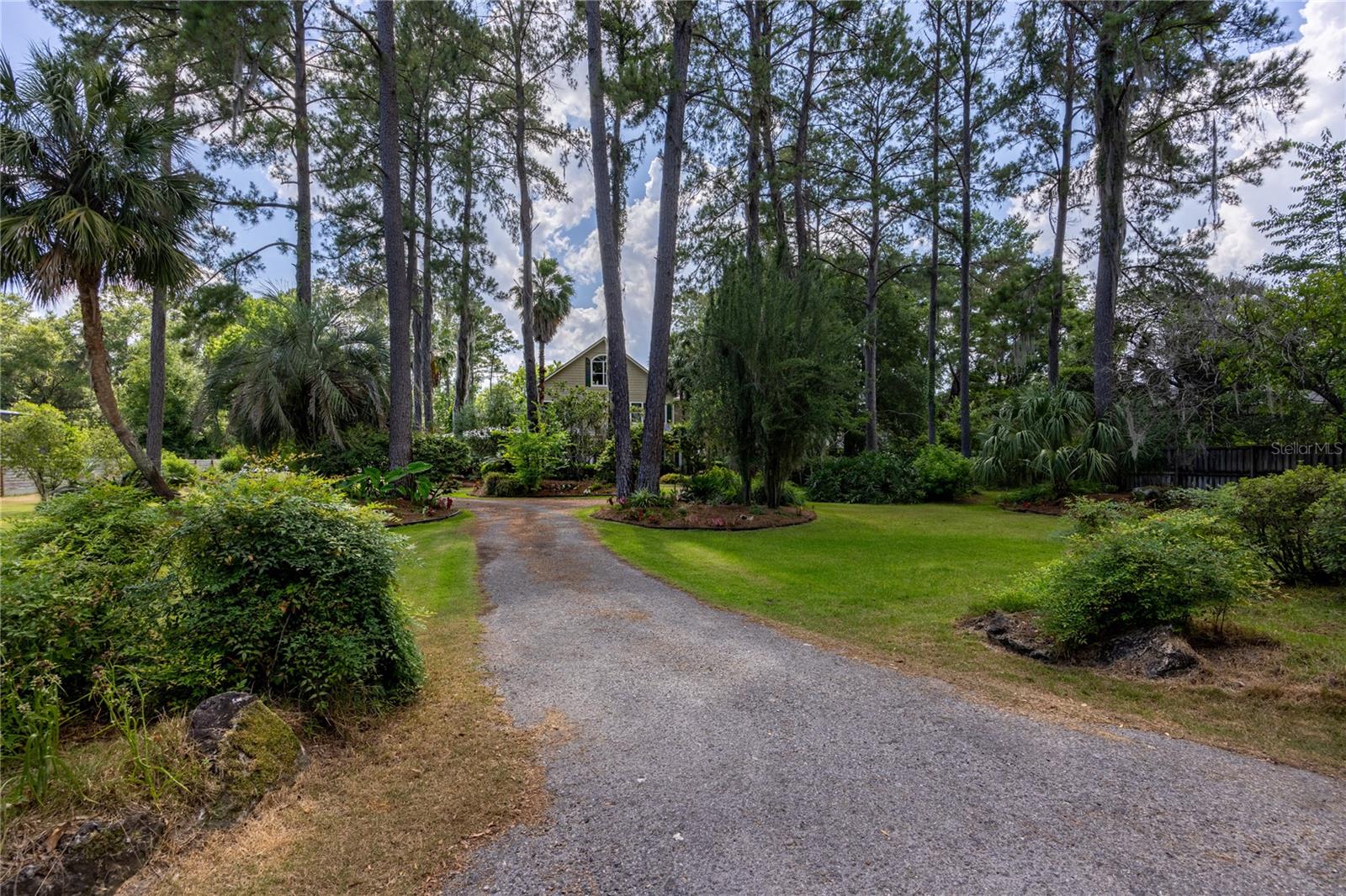 NO SUBDIVISION - Residential