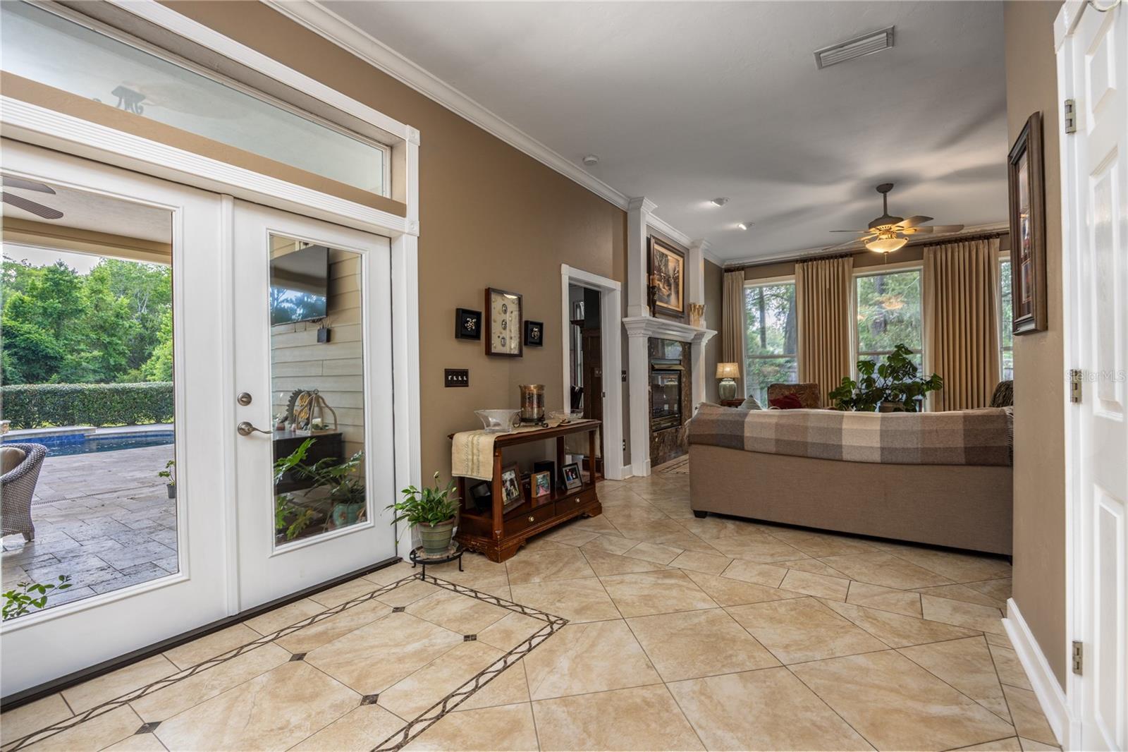 NO SUBDIVISION - Residential