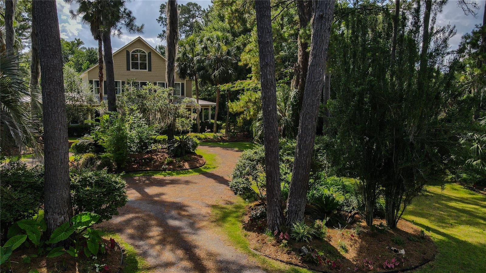 NO SUBDIVISION - Residential