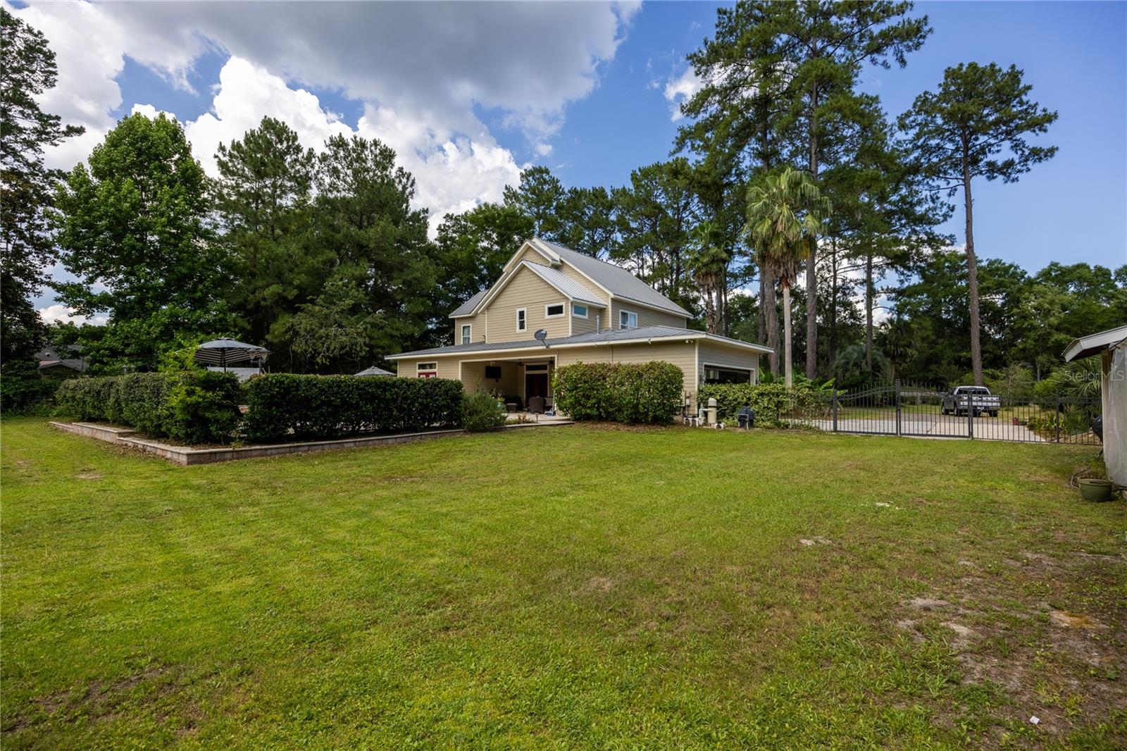 NO SUBDIVISION - Residential