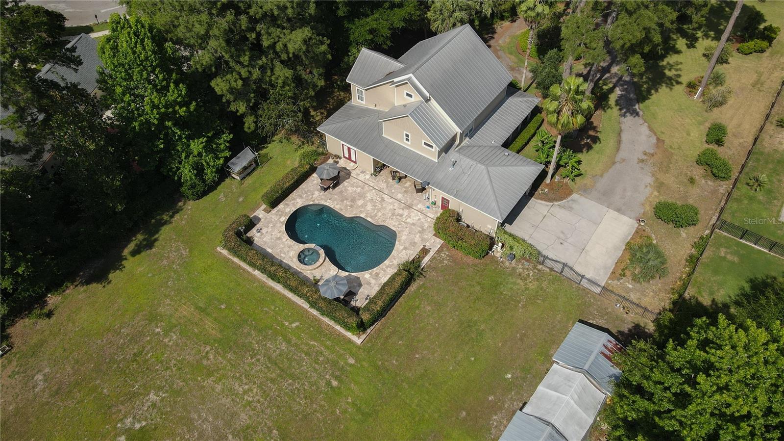 NO SUBDIVISION - Residential