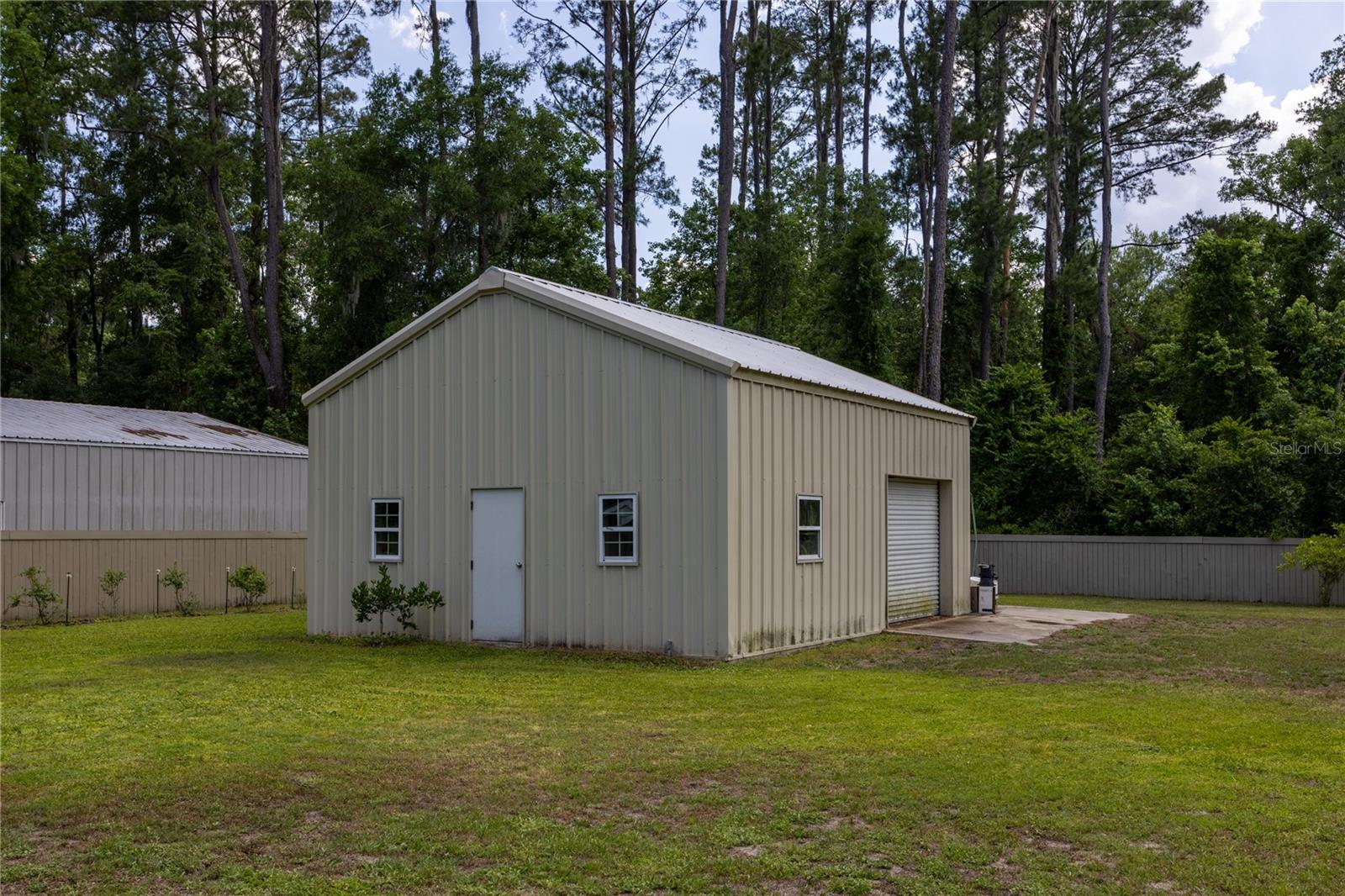 NO SUBDIVISION - Residential