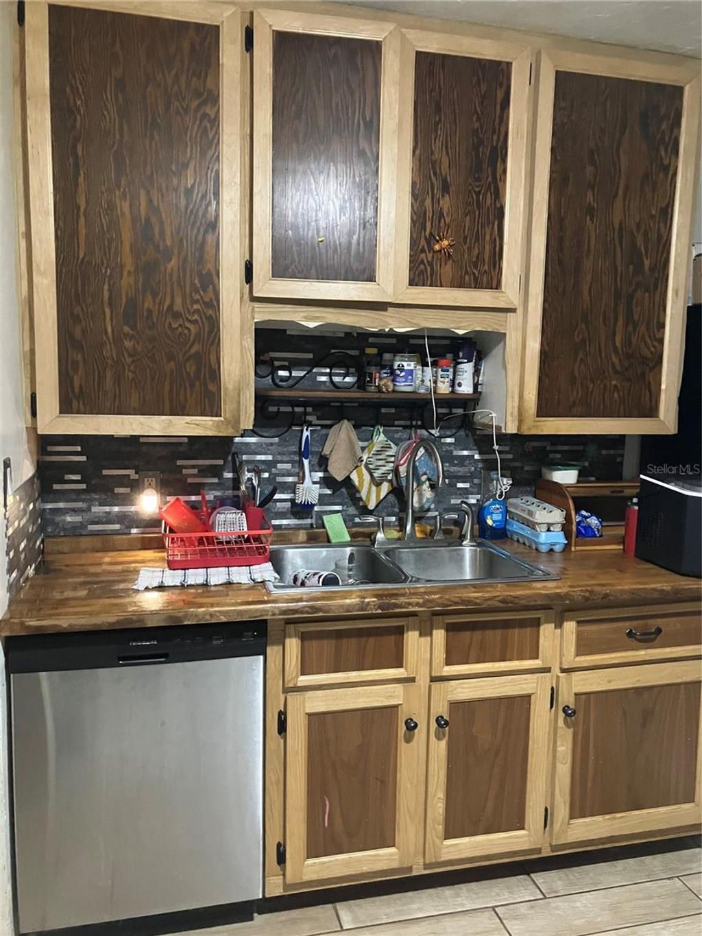 Photo of 3012 16th Avenue W, Bradenton, FL 34205 (MLS # A4683715)